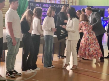 ce92ef7f-4f31-40c8-b6c0-6a7f1dc782af