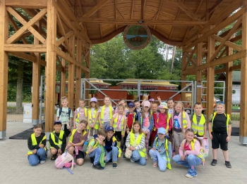 dc68b595-e583-4082-b4c7-c87a5be1a984