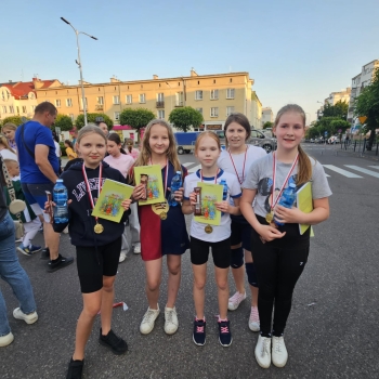 1d2764e5-96d9-4339-81c2-f285f456800b