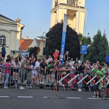 2a9fb64f-807e-45ef-a6f6-8401242dab94