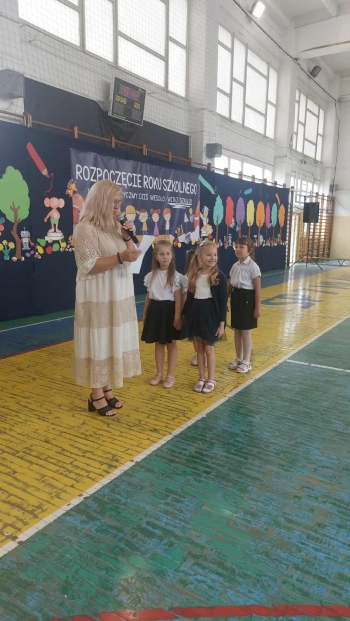 f811cf66-2c90-4113-8e11-25fa7aadaabb