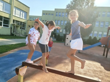 1f23cc5a-e0a6-4ca1-8af2-5699264708b5