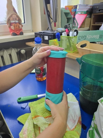 1b81ebdb-bf18-476e-9ba5-6ea69d7ee3e4