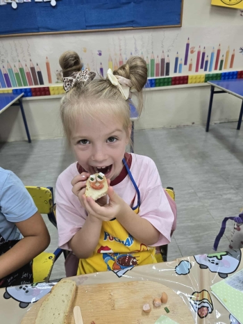 fe124aef-ab10-4ad0-ac6f-49bbfdc2df87