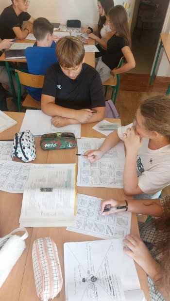 646db156-ceeb-476f-a172-e2c3acf0a903