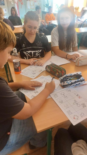 8075ec68-fb41-4244-9aa6-a34b7e33fa49