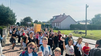 7ea384d6-9551-44a9-84c7-0d012ffd2b19