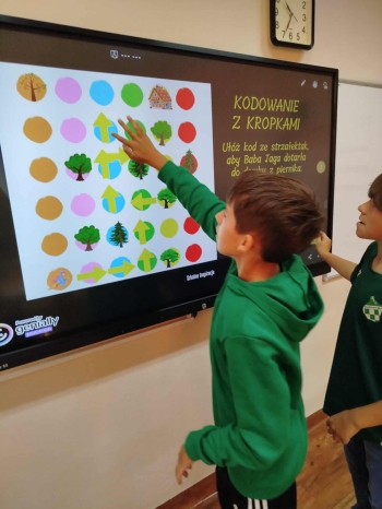 c3ecc043-fe75-4a40-a9f5-65e7a88d48ff