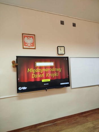 d740f1f9-3e42-4418-8a24-7858feb9b4d3