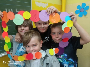 fe0f55bb-6cda-4537-986f-346cd9a7f0d2