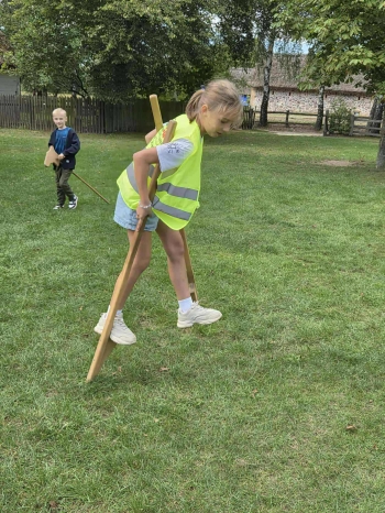 2da1ffdc-7088-4e4b-9095-de5fd0560a73