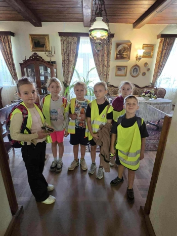 d19603c5-031a-4902-9419-2bca94b3e0f8