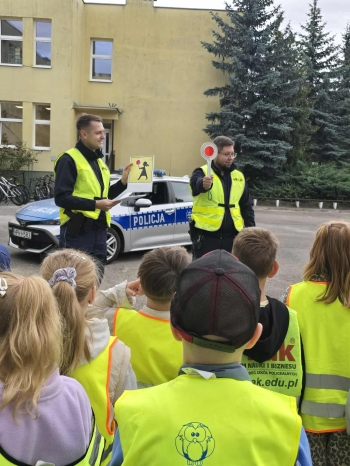 20aa313f-e0a6-432f-8ab6-4f4cfc467826