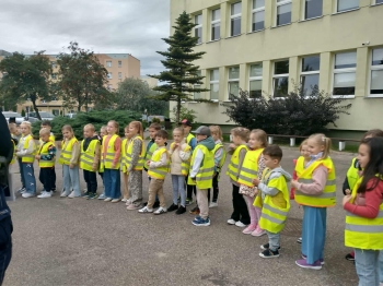 7f1efd0c-63ef-404e-bdd6-1d2fdd3769c5