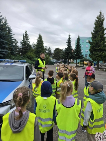 cdac27cf-6962-4dcb-a3f9-3e40a584d632