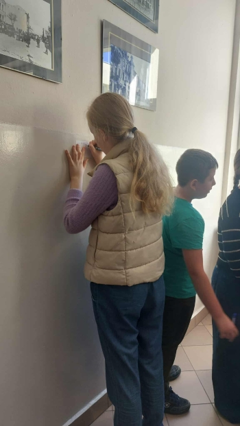 aba52654-8007-40c7-bde0-0d02956a34f6