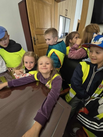 294cf3a8-4e24-498d-b306-e120b67a46ea