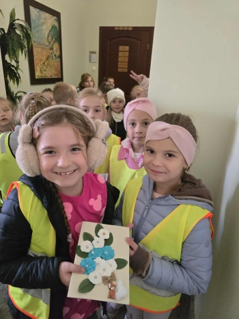 712c5b41-ac0a-4b7b-924b-c3b4fe19c39f