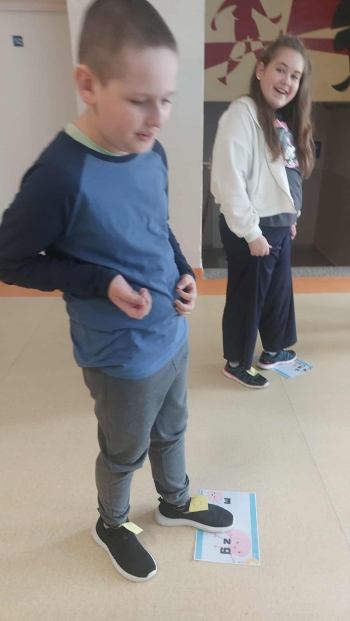 4dac136c-b5d2-4124-be10-dff3dfd9b944