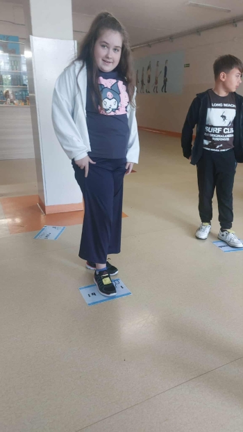 7fa2e8e3-87f3-41b3-8ea3-7d2513f9bbb0