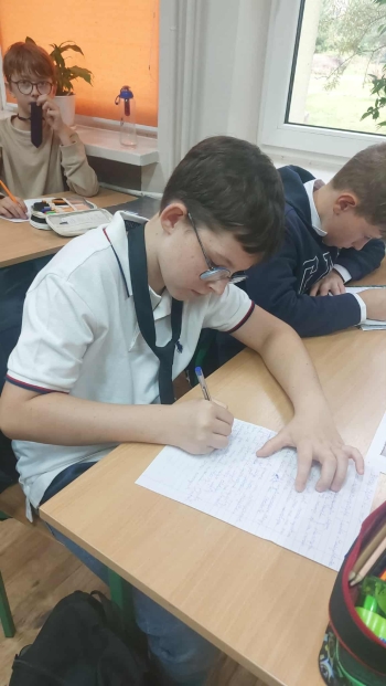 a059d0ae-3deb-4acb-b2b4-815686be7229