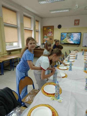 b19ba5e9-b581-4c13-8a6d-a8144819f284