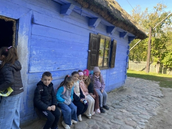 02ab2e73-541b-4249-bc7d-0adb24a1deb1