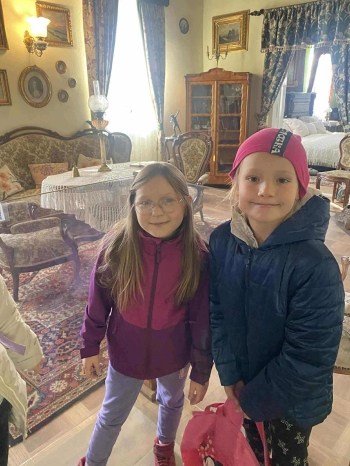 ebc02765-d3c3-4d5b-b463-09d415b9eaa7