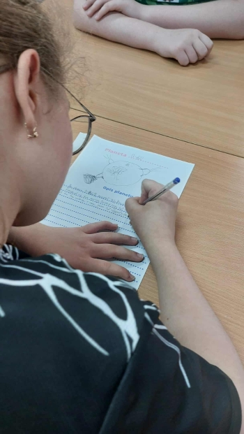 b2ee6d1c-855b-4fe1-ac0b-c0962b0929ea