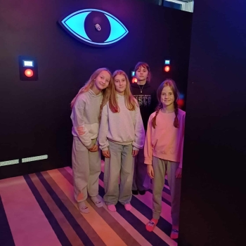 f202e7b7-3d3e-4bef-83bd-41bf1e3147f0