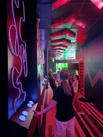 e887d6a2-ac50-4904-8553-4540e746bb20