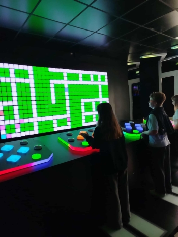 fc462ee1-2b92-47af-9893-867de2d2c7eb