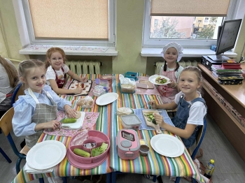 0eb92947-335b-47e9-acb7-b4a937de1083