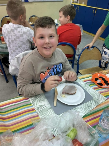 4ae55bdb-0b40-4ab0-881e-de94b76c7eeb