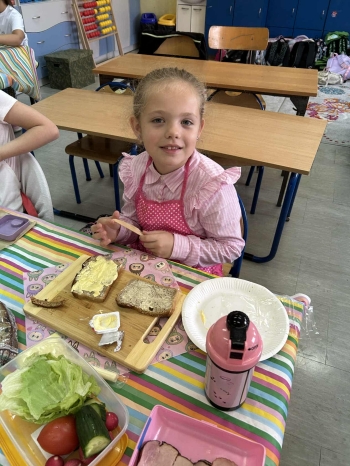 15b80547-3deb-4d42-82bd-23c54c21547c