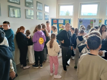 5dd69341-c819-4053-b76f-ca775c57fcb1