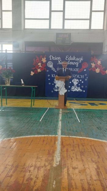 eb0b77b8-58f2-42de-9ad4-372996371a8c