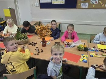 8b22f0d6-b9eb-46f3-bf56-7176e3477cc0