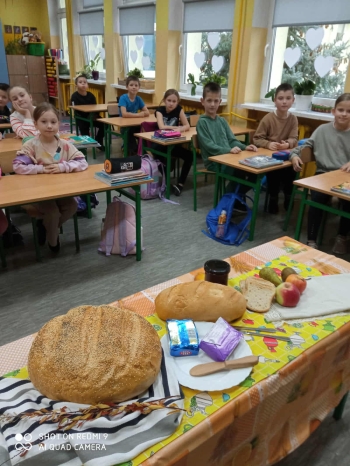 775350f9-46ce-41d5-bdff-2b0f3813cf62