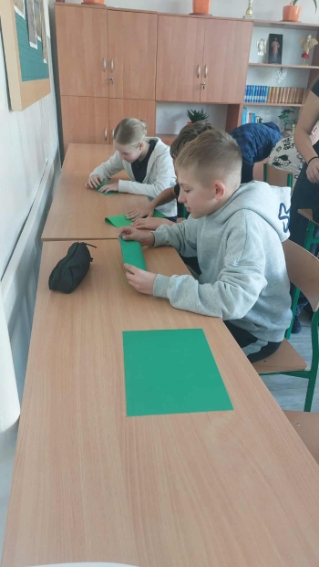 9fd0491e-74de-41ff-b613-5fc5293338ff