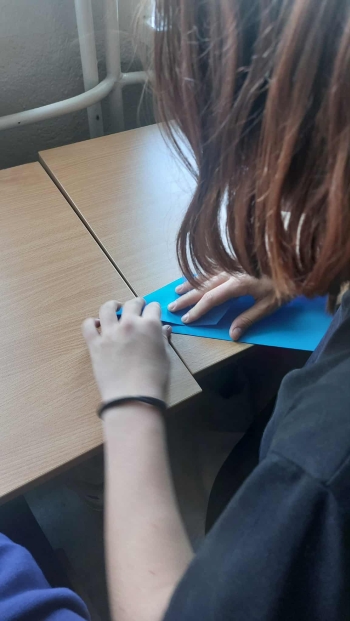 e32b0cb7-c1cd-4765-b8be-a16f9ba211c8