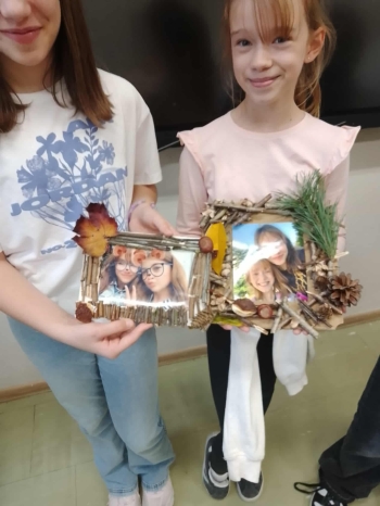 46ebb090-9e09-4736-9e2c-1f38ffaed099