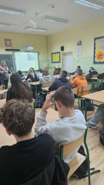 42969603-898b-446a-ba88-e044c0caa7c6