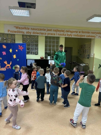 571349265_1967049474094131_4677609174112224329_n