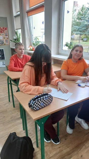 521f0597-cb2f-4ff5-818d-12da2075b6d7