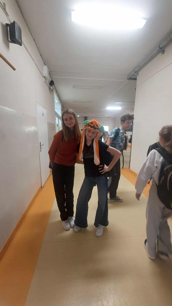 ad031375-4fd8-466c-b3c4-ab97aaaa9a6a