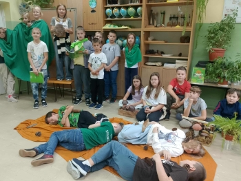 9d4371ad-fd94-4513-be4c-4953efaa0129