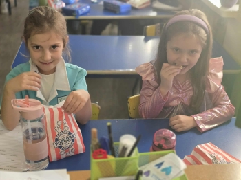 b0233041-37b8-4432-a2af-269831bacc14