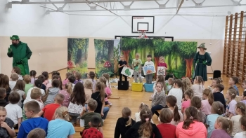 e76f8efe-eee1-4e2f-9b20-ea95f26fc6a9