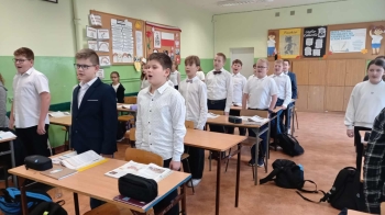 a9d64e08-e2e7-424a-b2c4-f37ca35a9235